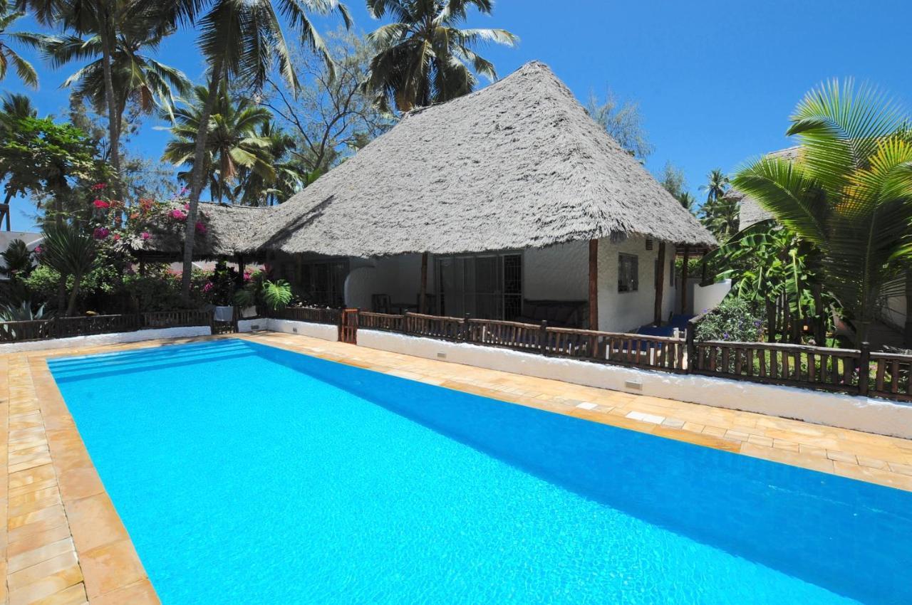 Villa Jiwe With Pool Zanzibarhouses Кивенга Екстериор снимка