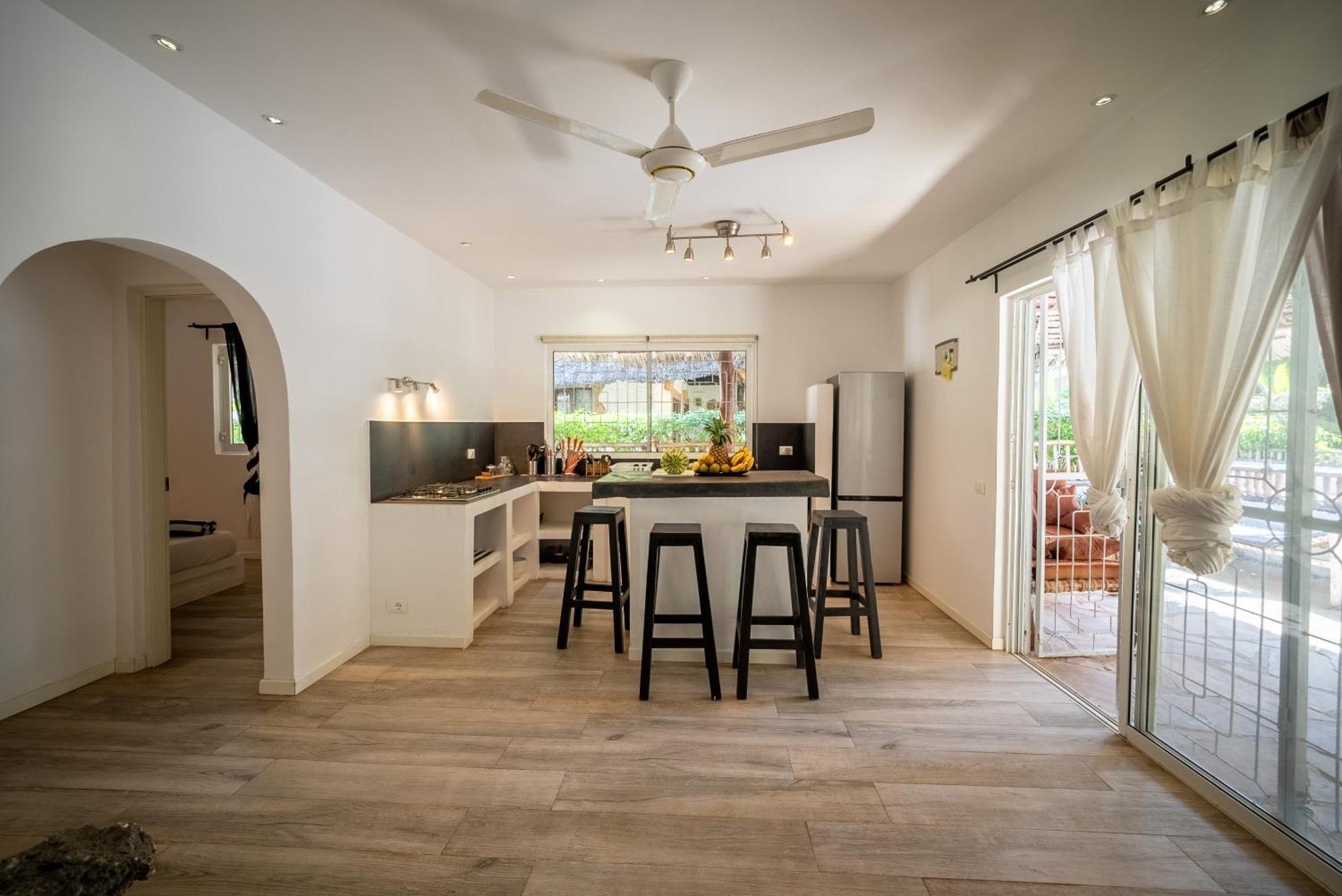 Villa Jiwe With Pool Zanzibarhouses Кивенга Екстериор снимка