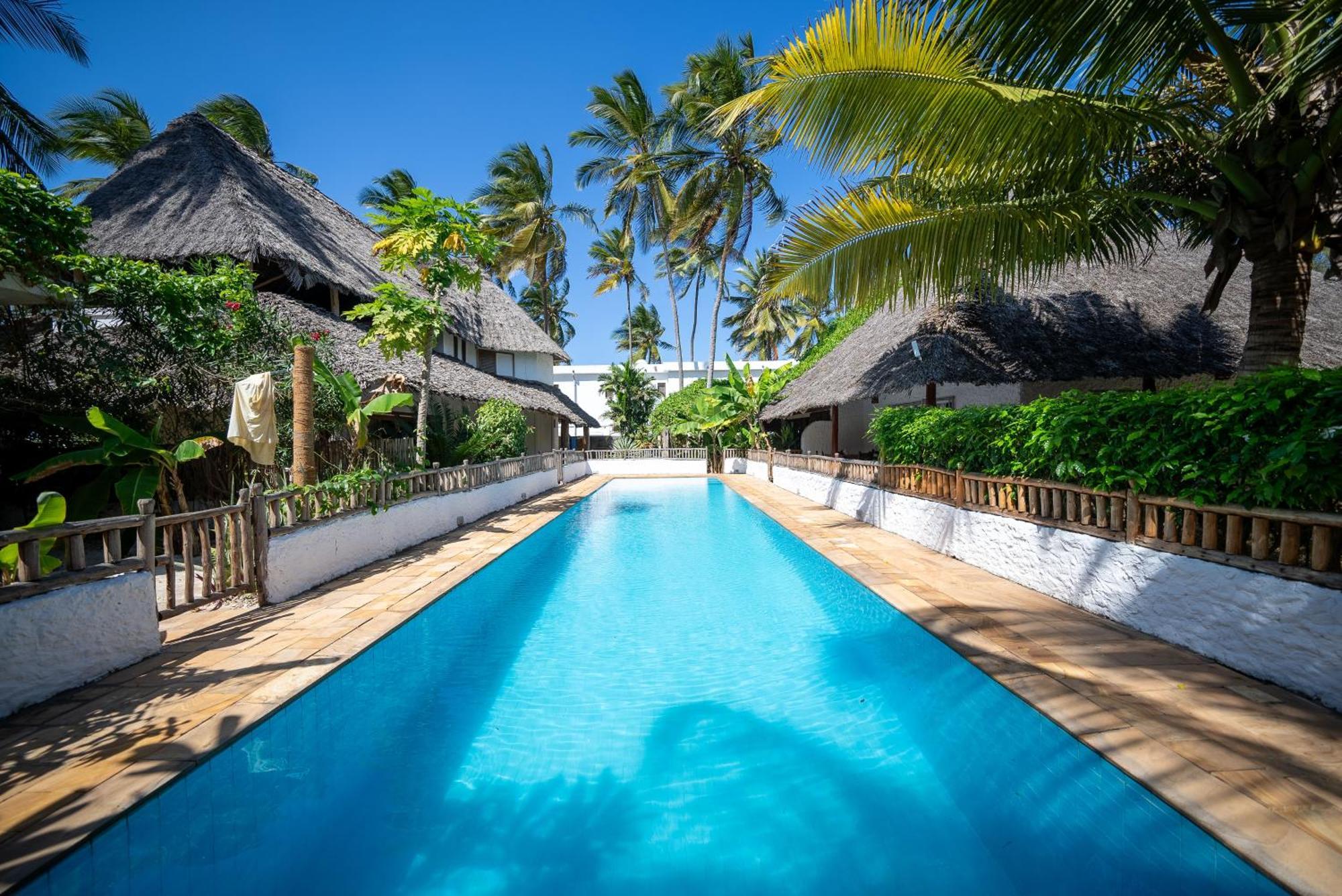 Villa Jiwe With Pool Zanzibarhouses Кивенга Екстериор снимка